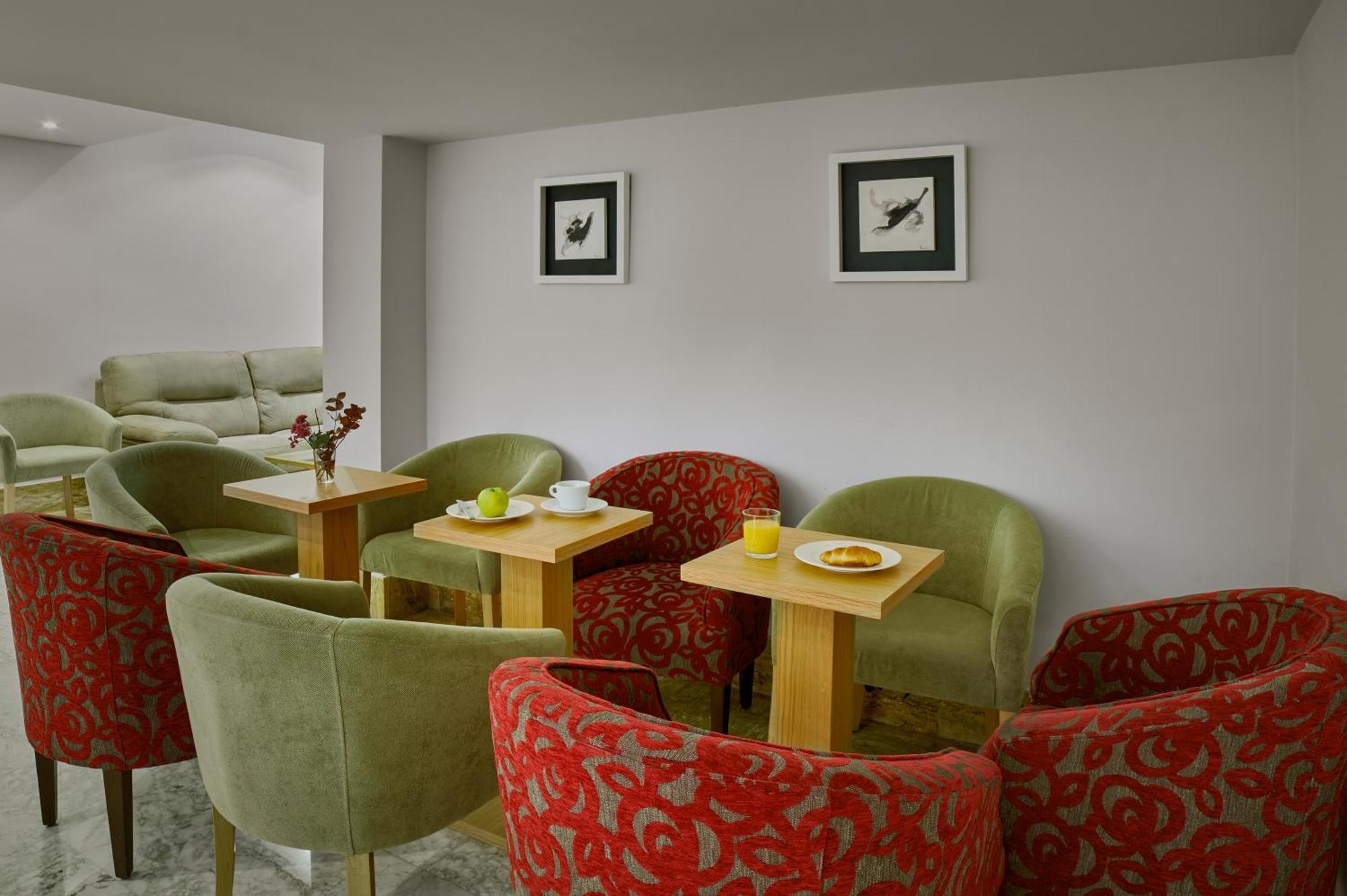 Hotel Reyes Catolicos 3*